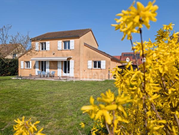 Maison à vendre à Saint-Marcel (71) 5 pièces 120.71 m² terrain de 800 m² garage !