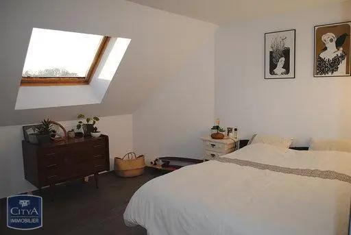 Appartement à louer 3 pièces 82.48m² Rioz (70190)