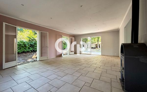 Maison à vendre    5 pièces •  Breuillet