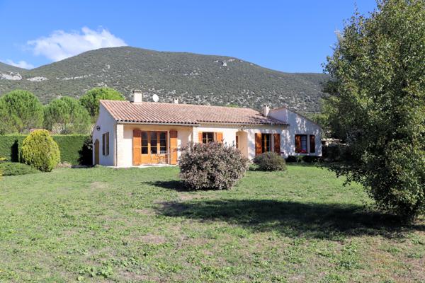 Rustrel (84400) Villa de 112 m² à Rustrel