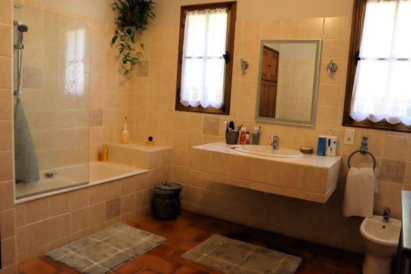 Rustrel (84400) Villa de 112 m² à Rustrel