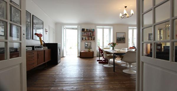 L'EXCEPTIONNELLE BULLE DE VERDURE EN CENTRE HISTORIQUE, UN VASTE APPARTEMENT, SES LOGIS ANNEXES, SA TERRASSE & SON JARDIN LUXURIANT. - L'agence Immobilier & Associés