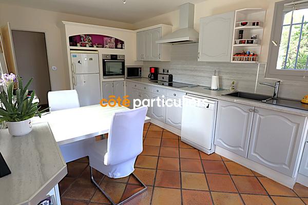 Vente Villa145 m² - 4 Pièces - FREJUS (83600)