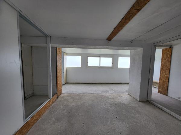 Fos-sur-Mer (13270) VILLA 4 PIECES 95M2 RENOVEE AVEC DOUBLE GARAGE