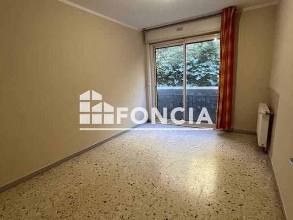 Location Appartement 5 pièces 117.59 m² - 28 RUE DE LA VIOLETTE Aix En Provence 13100