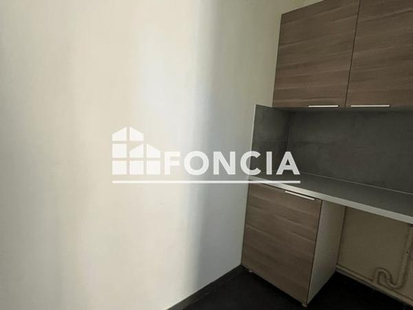 Location Appartement 5 pièces 117.59 m² - 28 RUE DE LA VIOLETTE Aix En Provence 13100