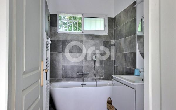 Maison à vendre    7 pièces • 200 m2 Nousty