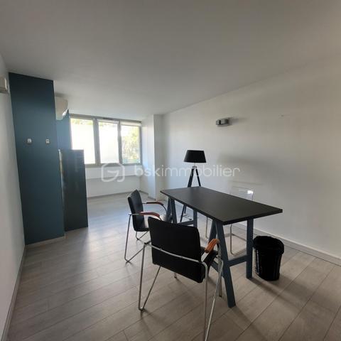 Local d'activités de 85 m²