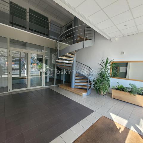 Local d'activités de 85 m²