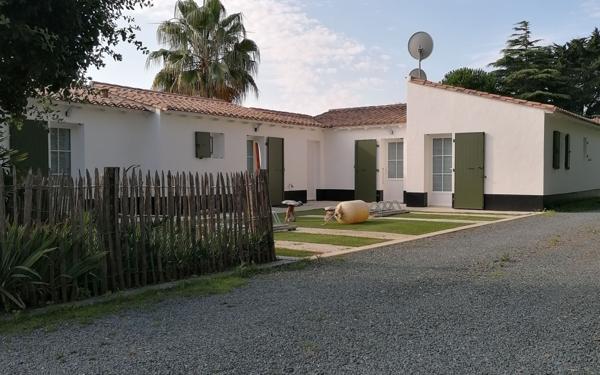 Maison à vendre    8 pièces • 218 m2 Sainte-Marie-de-Ré