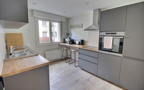 Appartement à vendre    3 pièces • 72 m2 Colmar