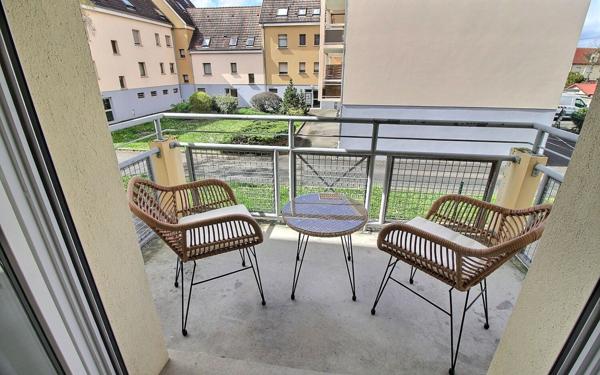 Appartement à vendre    3 pièces • 72 m2 Colmar