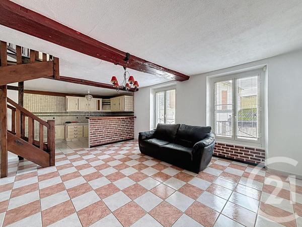 Appartement F3 à vendre  3 pièces - 72,63 m2 SENS - 89