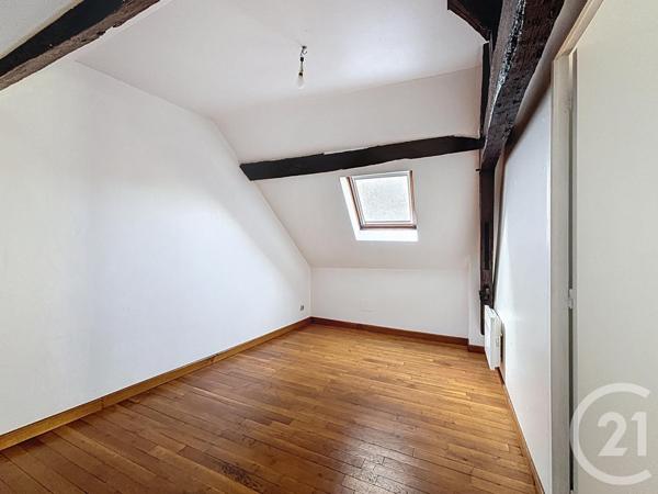 Appartement F3 à vendre  3 pièces - 72,63 m2 SENS - 89
