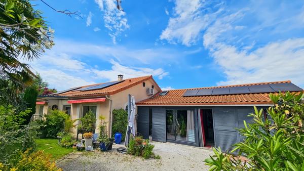 Maison de plain-pied – 132 m² avec garage– Terrain 1 000 m² – Économique et immédiatement habitable à vendre 5 pièces MOMERES (65)