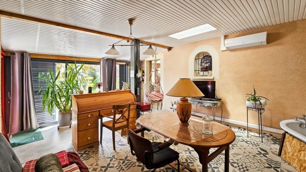 Maison de plain-pied – 132 m² avec garage– Terrain 1 000 m² – Économique et immédiatement habitable à vendre 5 pièces MOMERES (65)
