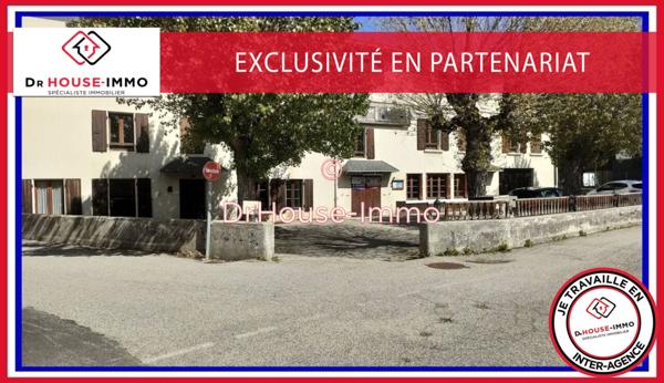 Bien immobilier à vendre 34 pièces de 915 m²