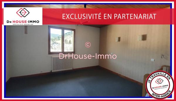Bien immobilier à vendre 34 pièces de 915 m²