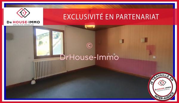Bien immobilier à vendre 34 pièces de 915 m²