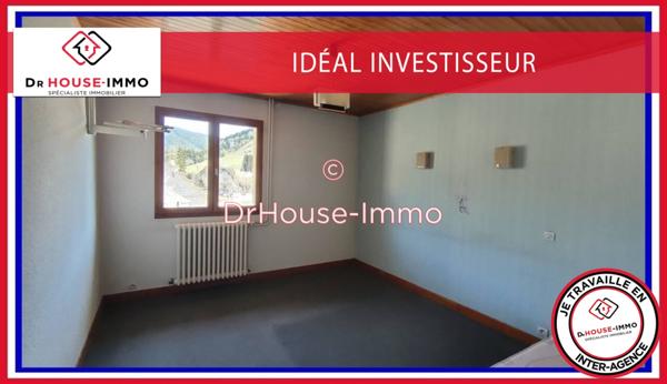 Bien immobilier à vendre 34 pièces de 915 m²