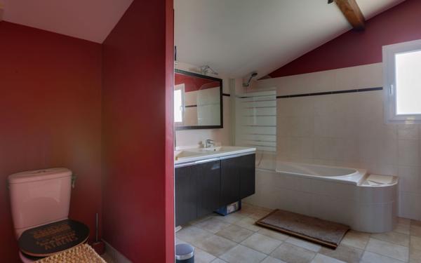 Maison à vendre    5 pièces • 134 m2 Hasparren