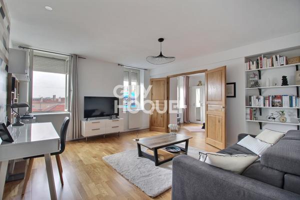 Appartement rénové à vendre avec une chambre un bureau à NANCY Rue Gambetta