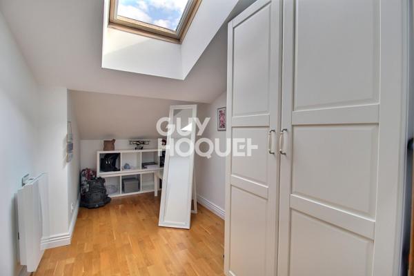 Appartement rénové à vendre avec une chambre un bureau à NANCY Rue Gambetta