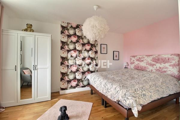 Appartement rénové à vendre avec une chambre un bureau à NANCY Rue Gambetta