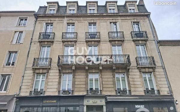 Appartement rénové à vendre avec une chambre un bureau à NANCY Rue Gambetta