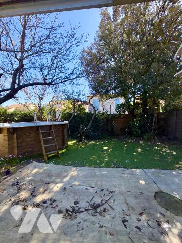 Maison avec garage - MAURIN