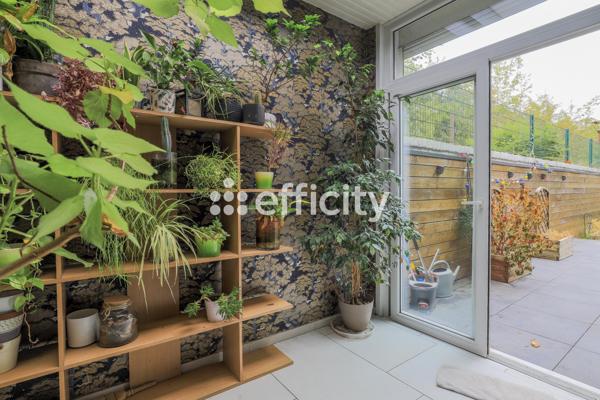 Maison
         8 pièces
        - 190 m² Exclusivité 389 000 € *