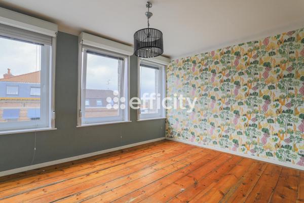 Maison
         8 pièces
        - 190 m² Exclusivité 389 000 € *