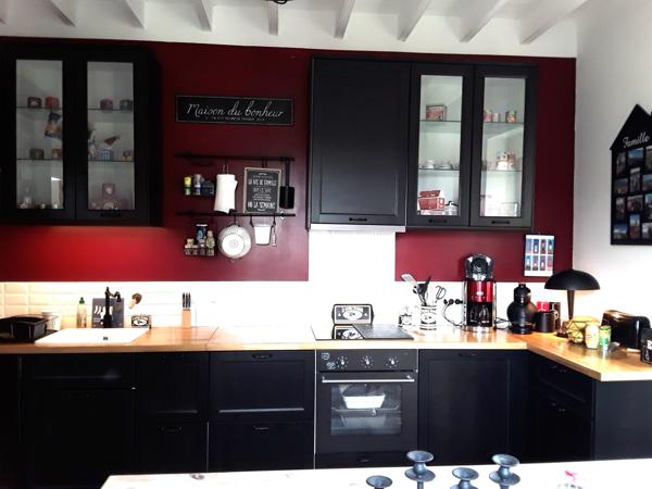 CHARMANTE MAISON ENTIEREMENT RENOVEE