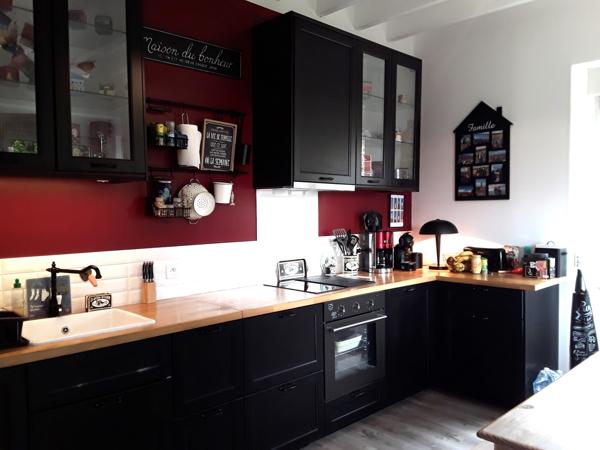 CHARMANTE MAISON ENTIEREMENT RENOVEE