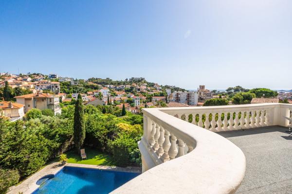 Vente Maison de maître Marseille 7 11 Pièces 342 m²