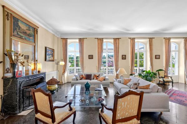 Vente Maison de maître Marseille 7 11 Pièces 342 m²