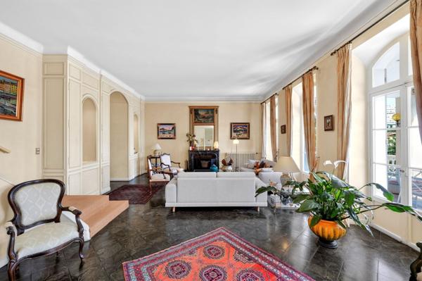 Vente Maison de maître Marseille 7 11 Pièces 342 m²