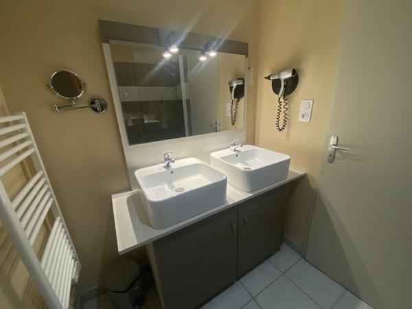 Agde (34300) Opportunité en loueur meublé, Résidence du Golfe ***