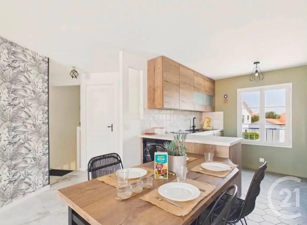 Maison à vendre  4 pièces - 78,89 m 2   ST HILAIRE DE RIEZ  - 85