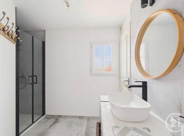 Maison à vendre  4 pièces - 78,89 m 2   ST HILAIRE DE RIEZ  - 85
