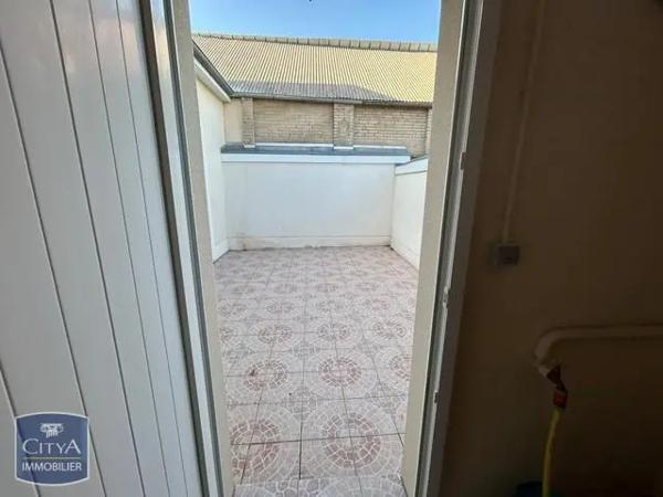 Maison à louer 4 pièces 82.67m² Changé (72560)