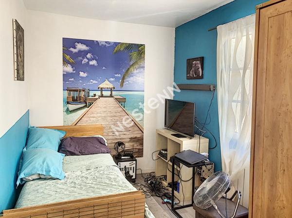 Maison Toulon de 5 pièces avec garage et studio indépendant