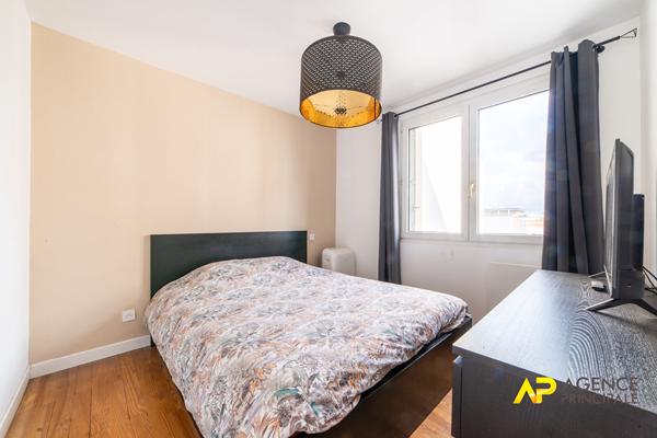Appartement 3 pièces 50 m2 325 000 € **  - Référence  562CL