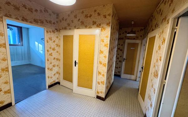 Appartement à vendre    3 pièces • 65,24 m2 Saint-Chamond