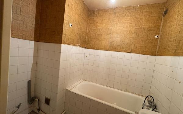 Appartement à vendre    3 pièces • 65,24 m2 Saint-Chamond