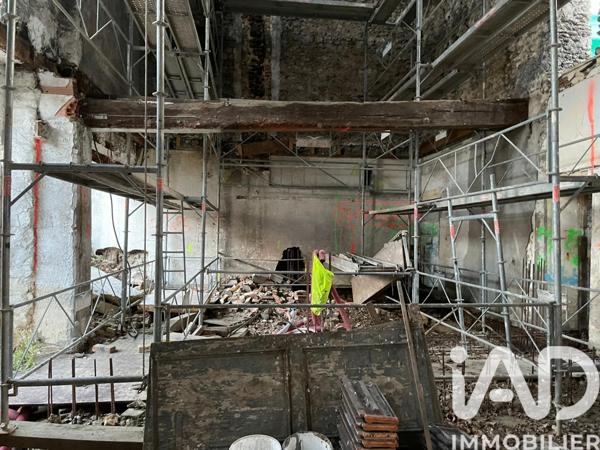 Immeuble à vendre 331 m² Arpajon