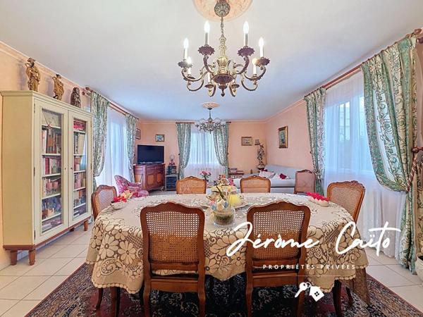 Villa Le Grau Du Roi 4 pièce(s) 103 m2 + garage + 3 places de parking