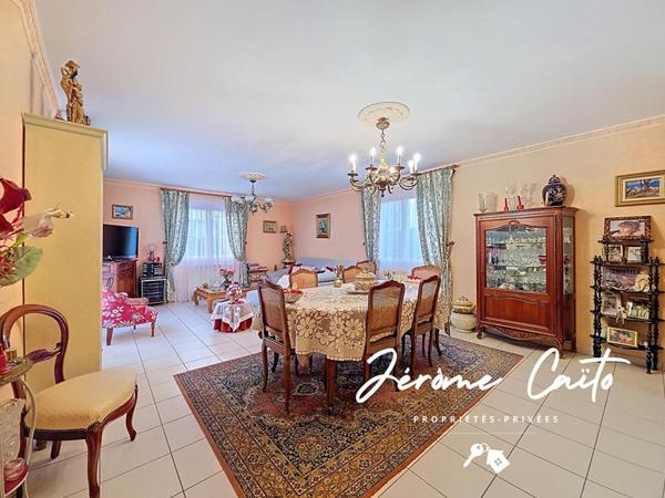 Villa Le Grau Du Roi 4 pièce(s) 103 m2 + garage + 3 places de parking