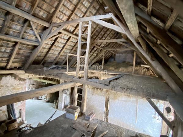 Maison 5p de 126m²/ corps de ferme sur 1063m²