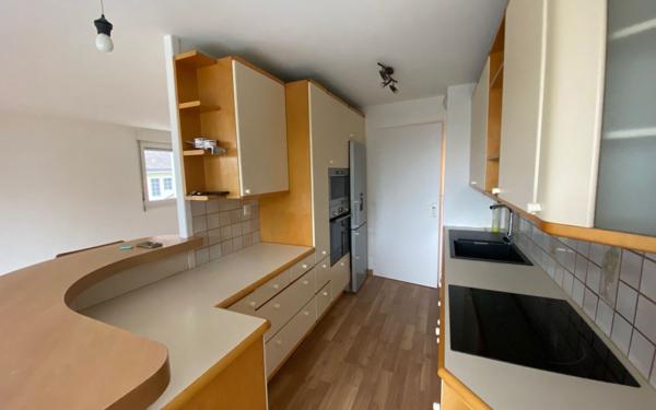 Appartement à louer    4 pièces • 76,44 m2 Ville-la-Grand